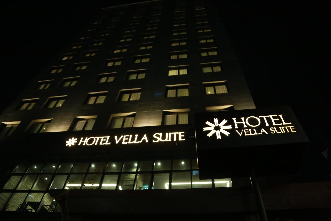 Vella Suite Hotel Suwon Ngoại thất bức ảnh