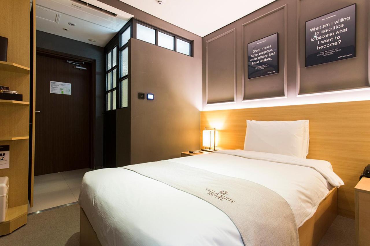 Vella Suite Hotel Suwon Ngoại thất bức ảnh